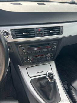 BMW Rad 3 coupé 325 218k i xDrive - 12