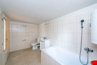 Exkluzívne ponúkame na predaj domček v obci Výškovce - 12