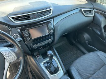 Nissan Qashqai dCi 130 Xtronic Tekna - 12