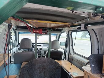 Renault Kangoo 1.9 dCi 4x4 - 12