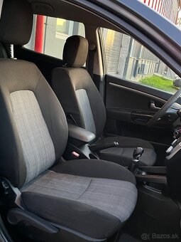 KIA Ceed Combi 1.6 CRDi = 85kW r.v 2012, Top Stav = - 12