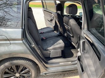 VW Touran 2.0 110 kW R line - 12
