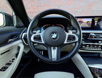 BMW 540i Touring xdrive 245KW, M SPORT - 12