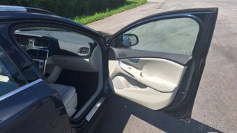 Volvo V40 Cross Country T4 2.0L Ocean Race Geartronic AWD - 12
