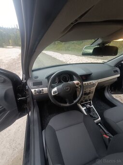 Opel Astra 1.9. - 12