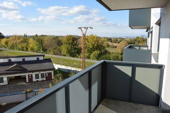 Prenájom 2 izbový byt novostavba Nitra centrum - 12