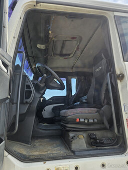 Tahac s sklapacim navesom - 12