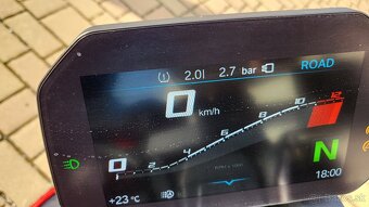 BMW S1000R 2021 - 12