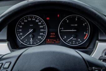BMW Rad 3 Touring 318d - 12