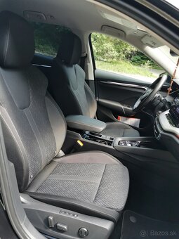 Škoda Octavia 2.0TDI DSG 2021 - 12