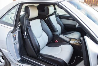 Mercedes-Benz SL 500 A/T Silver Arrow - 12