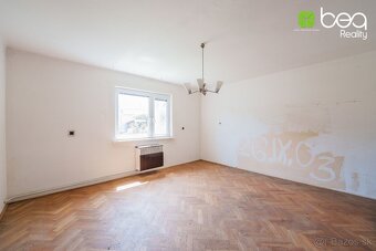 REZERVOVANÉ: Rodinný poschodový dom Margecany, okr. Gelnica - 12