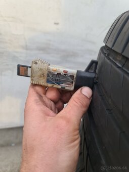 LETNE PNEUMATIKY 235/55 R19 - 12