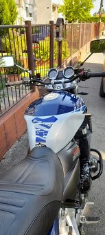 Suzuki gsx1400 - 12