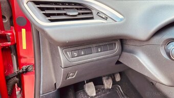 Predám Peugeot 208 Style 1.2 benzin 89 000 KM - 12
