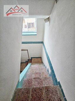 Ponúkame Vám na predaj rodinný dom v meste Handlová - 12