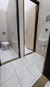 ✅ Obchodný priestor v historickom centre Prešova – 50 m2. - 12