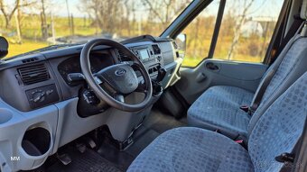 Ford Transit - 12