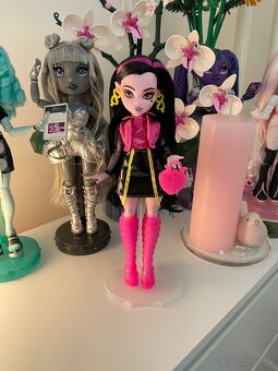 Monster high Neon Fright Ghoulia, Draculaura - 12
