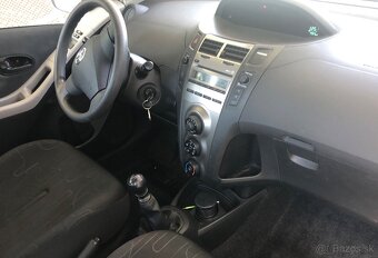 Toyota yaris - 12