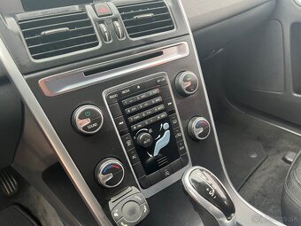 2015 Volvo XC60 D3 - 12