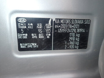 KIA CEED 1,4 EX 2009 - 12