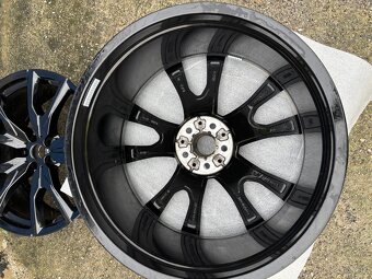 BMW ALU disky R22, 5X112, 9,5J/10,5j, X7 M-packet - 12