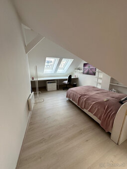 Predaj exkluzívneho 4-izbového mezonetu o výmere 197 m2 na D - 12