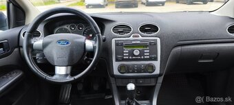 Ford Focus Combi 1.8 TDCi Ghia - 12