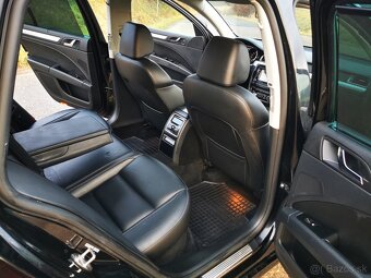 ŠKODA SUPERB COMBI 2.0TDI CR 125KW 170PS 4X4 DSG R18 - 12