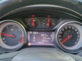 Opel Astra Combi - sport tourer - 12