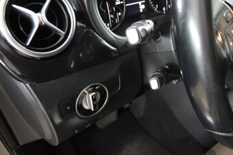 Mercedes-Benz B trieda 180 d A/T - 12