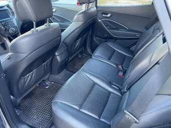 Predám Hyundai Santa Fe 2.2 CRDi - 12