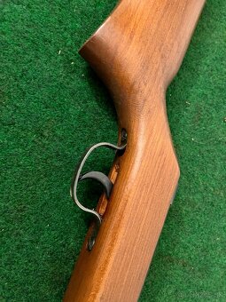 Juhoslovanská vzduchovka zastava cerveni - 12