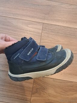 Balik zimneho oblecenia (overaly, boticky) - 12