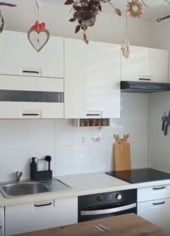 3 izbový byt so záhradou - 12