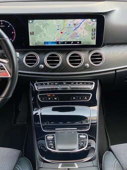 Mercedes-Benz E trieda Kombi 220 d 4MATIC A/T DPH - 12