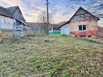 Pozemok so starším rodinným domom Zvolen- Sekierska dolina - 12