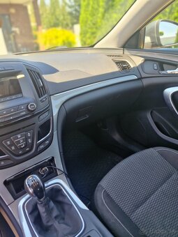 OPEL Insignia 1.6 TDI - 12