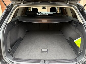 Volkswagen Passat Combi 2.0 TDI Business 110KW M6 - 12