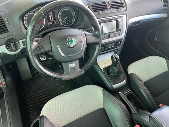 OCTAVIA RS. TDI 125 KW  2.0 TDI - 12