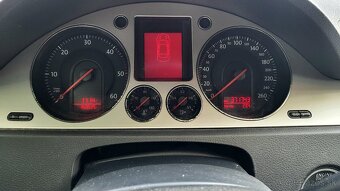 Volkswagen Passat B6 1.9 TDI 77kW - 12