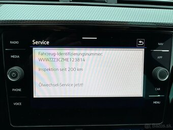 VW Passat Alltrack 2.0 4Motion - 12