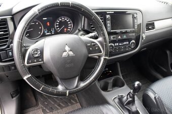 Mitsubishi Outlander 2.2 DI-D Intense - 12