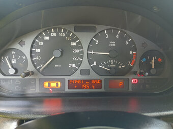 BMW e46 318i, A/T - 12