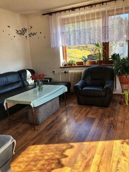 Dom v prírode s veľkým pozemkom 5590m²  – vhodný na rekreáci - 12
