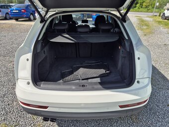 Audi Q3 1,4 TFSi 110 kW S tronic Design - 12