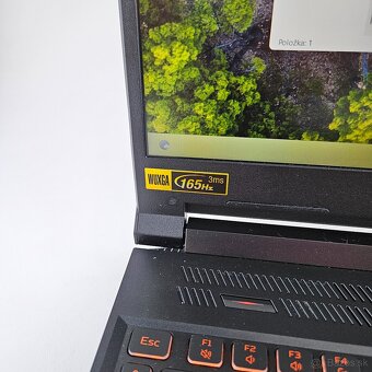 Acer Nitro V 16 - Ryzen 7 8845HS / 16GB / GeForce RTX 4060 - 12