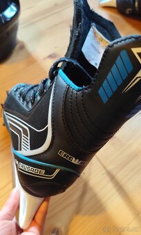 Predám hokejovú výstroj - 12