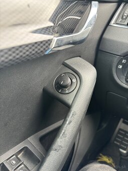 Rozpredam na nd skoda octavia 3Rs dsg - 12